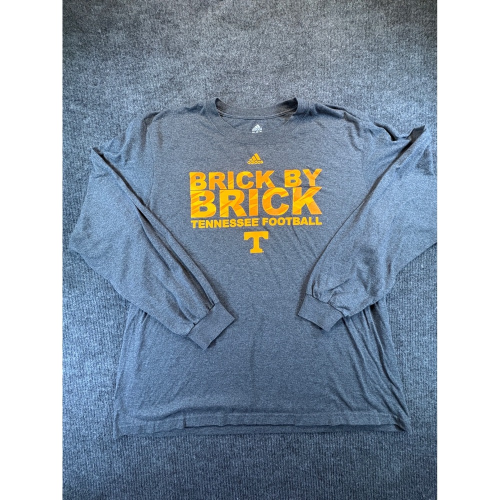 Adidas Tennessee Football Brick By Brick Long Sleeve Shirt Mens 2XL Grey T Logo